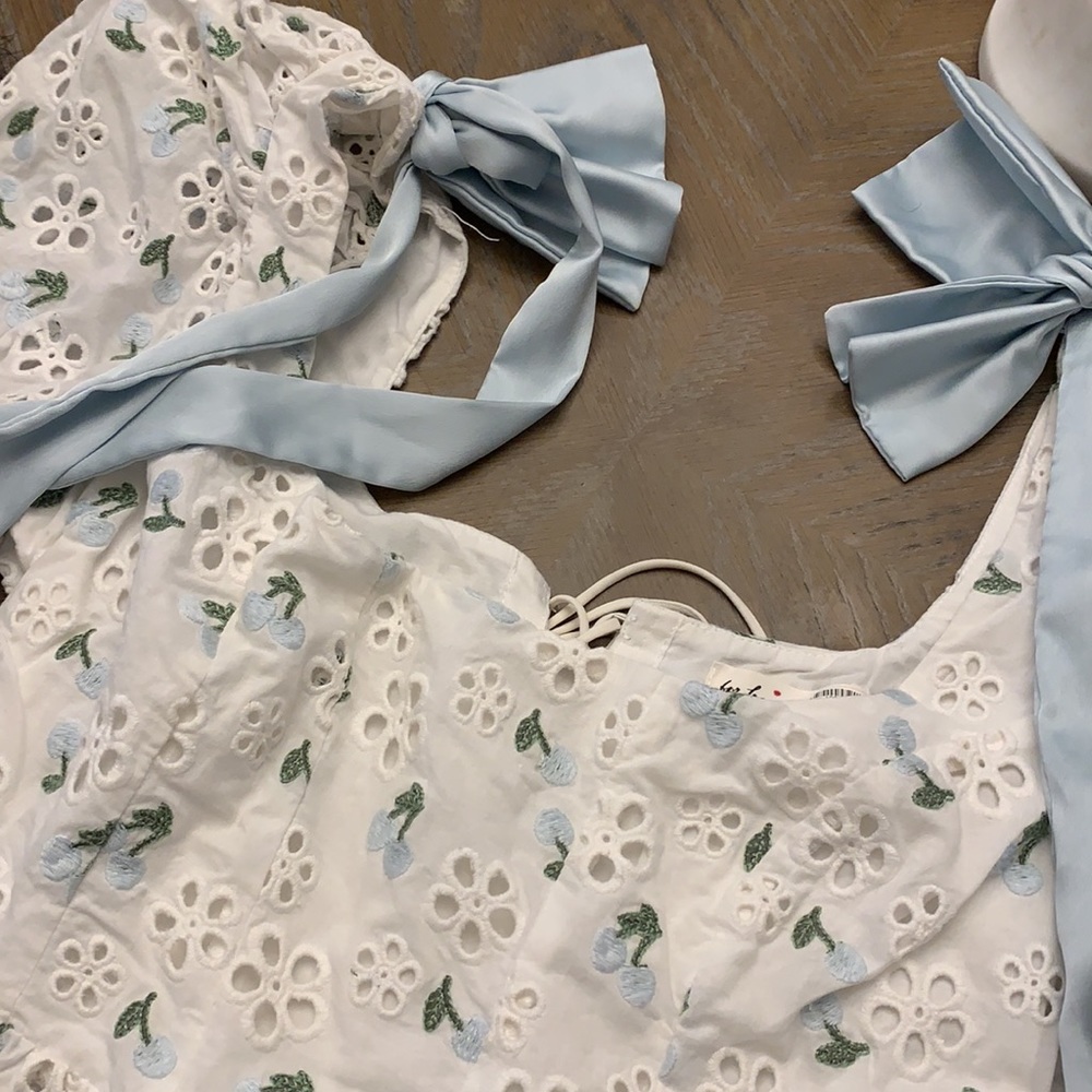 For love and lemons eyelit  top small and X-Large - Picture 11 of 12